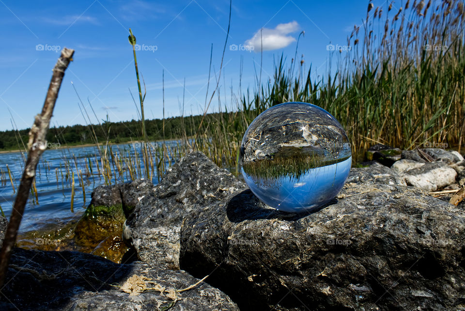 Lensball