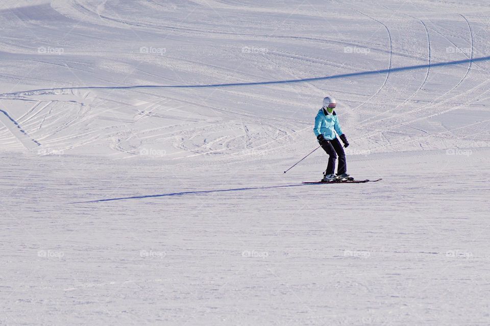 skiing in mountains 