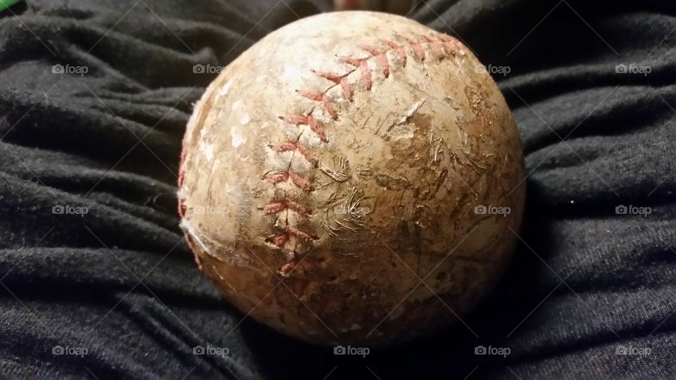 an old softball I was testing my camera on and liked the photo