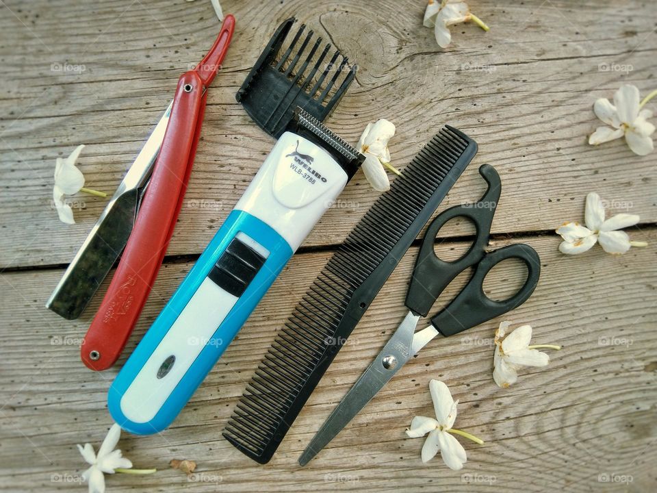 things I use for beard trimming