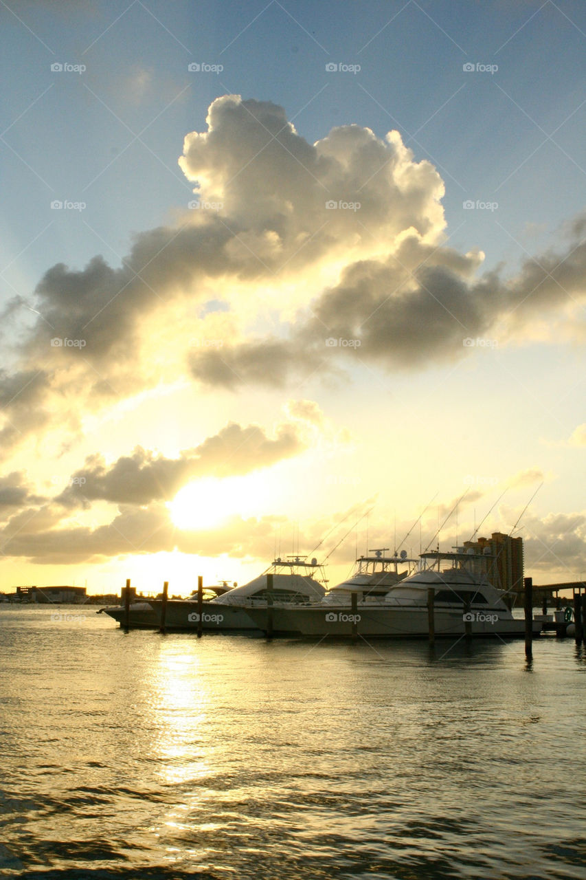 sky sunset clouds boats by lmtrent