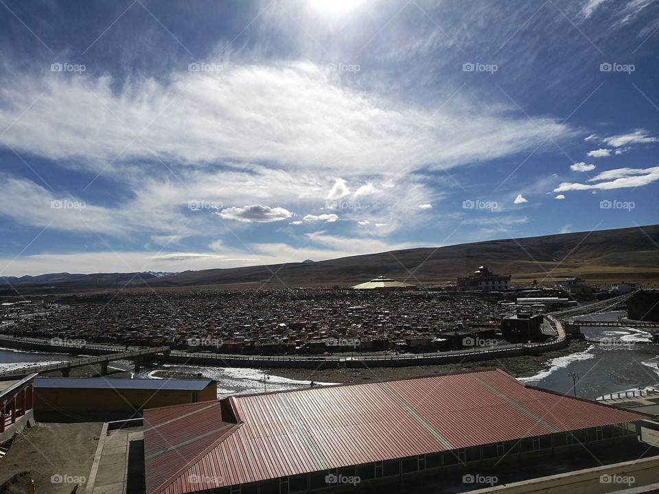 Yaqing Tibetan Buddhist Monastery for Nuns

Buddhism School and Monastery in Ganzi, Sichuan Province, China.