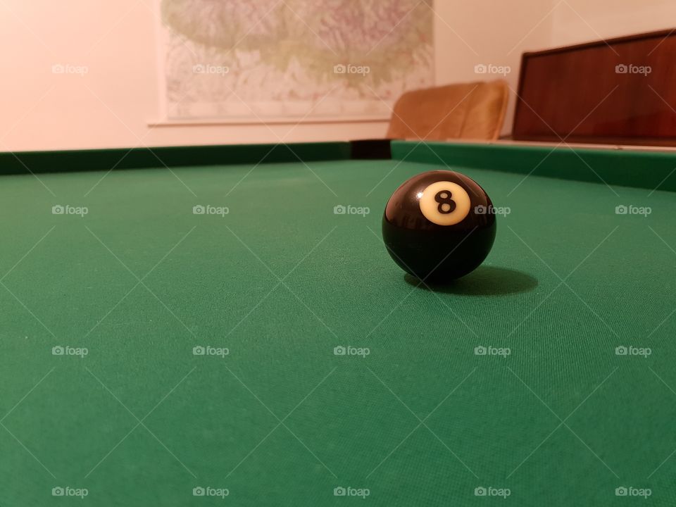 8 billiard-ball (black)