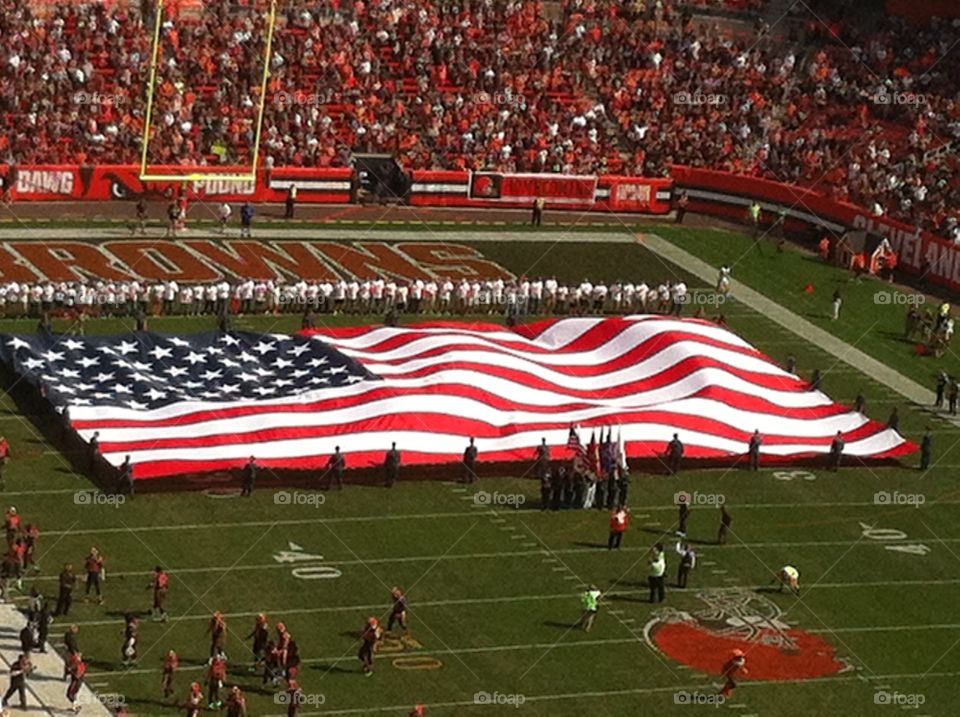 Great patriotism at a football game!