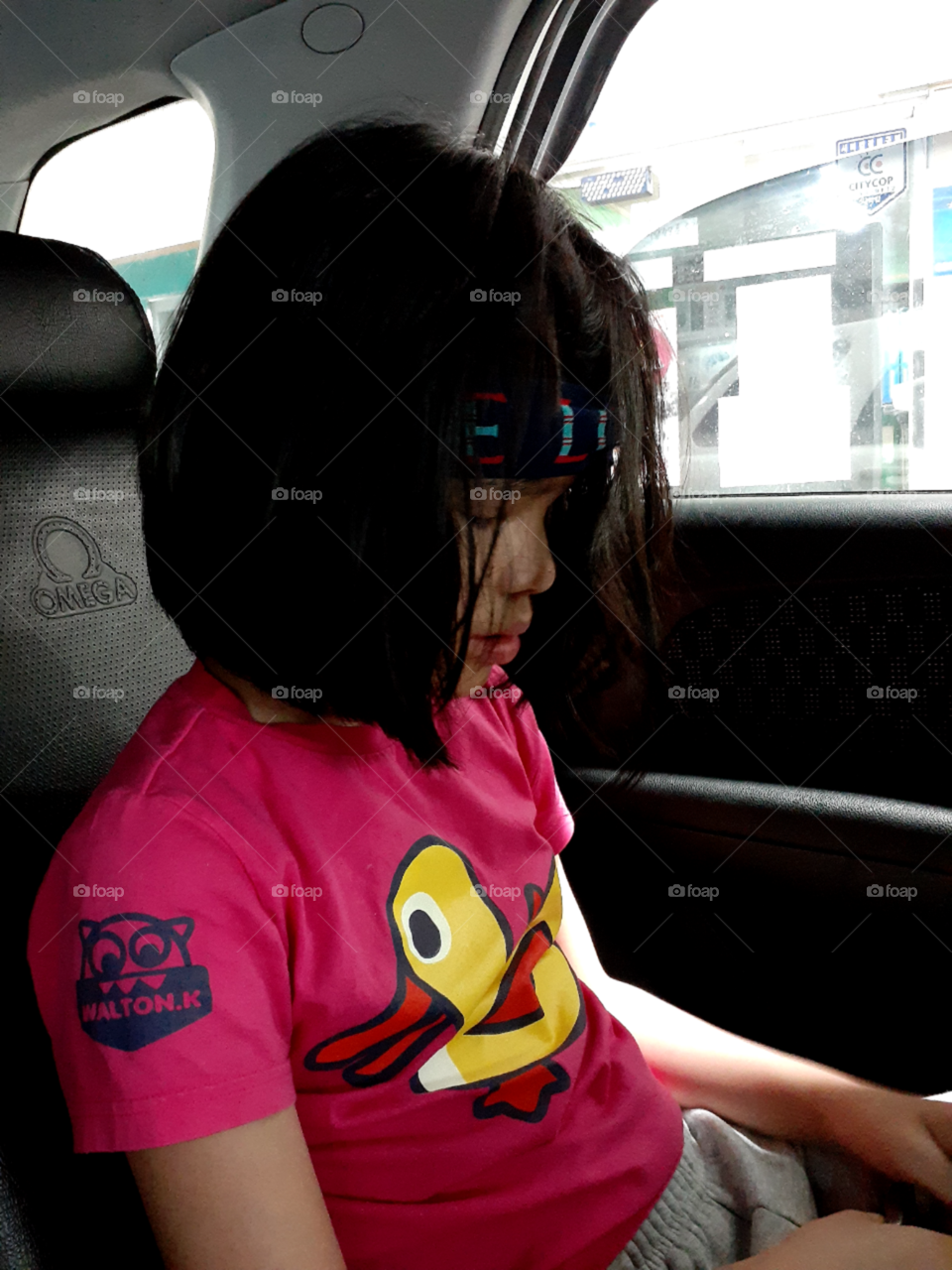 true portrait, no filter, true photos