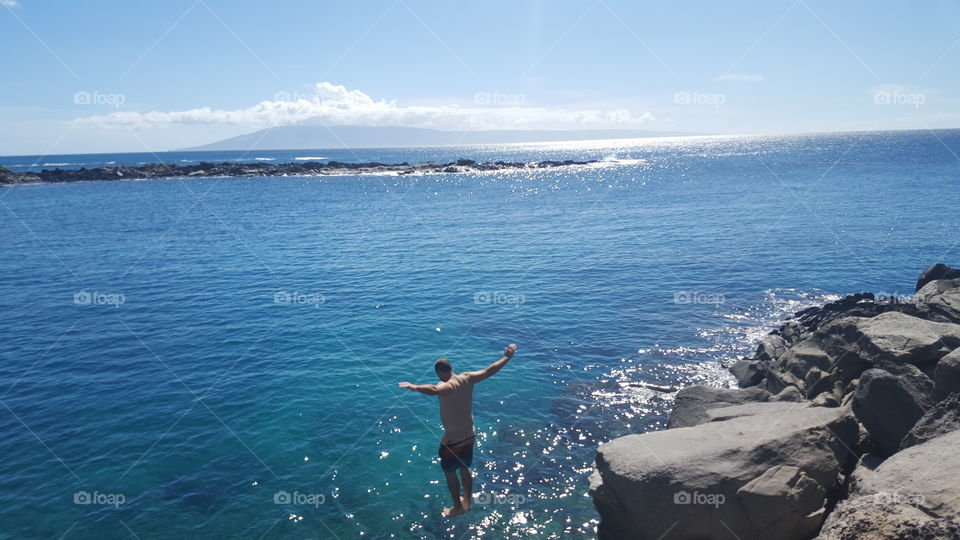 Rock Jumping in Lahaina Hawaii