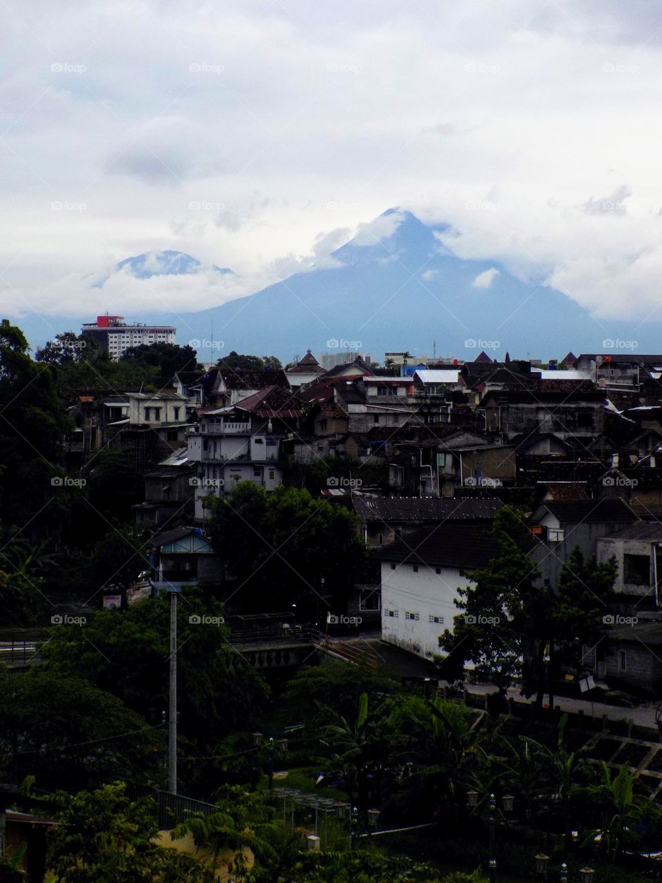 Settlements under the slopes of Mount Merapi