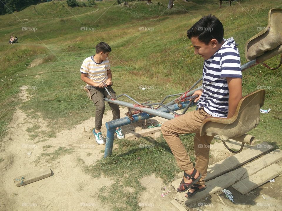 back to school students fun cute little students enjoying back to school
📸 Muneeb bhat