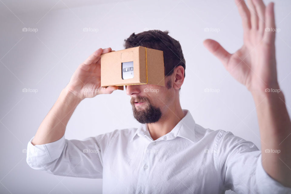 Cardbord virtual reality
