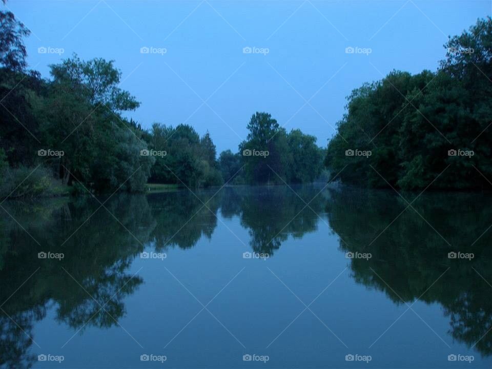 Dawn on the Seine