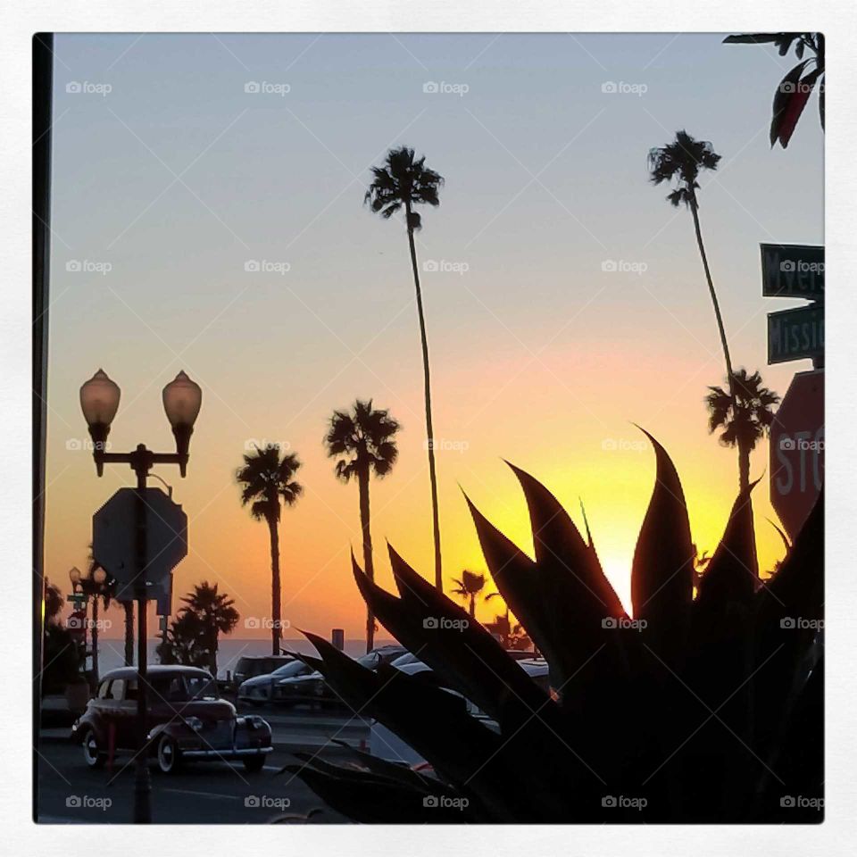 Oceanside Sunsets and old cars are amazing. Views from Hello Betty at the Junior Seau Amphitheatre.