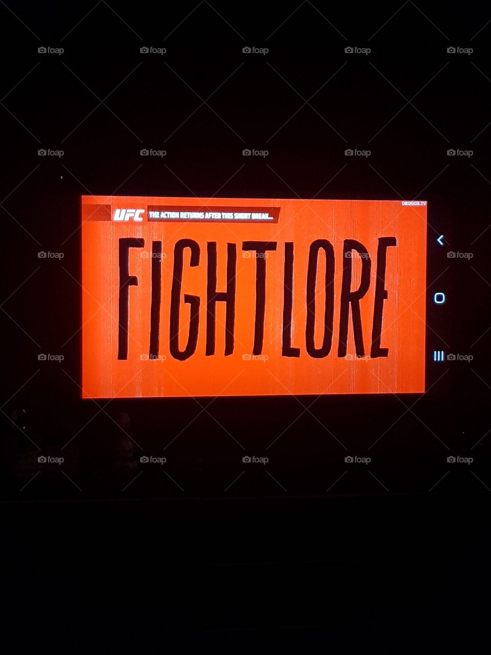 UFC - FIGHTLORE, Van smartphone op tv afgespeeld.  zaterdagavond.