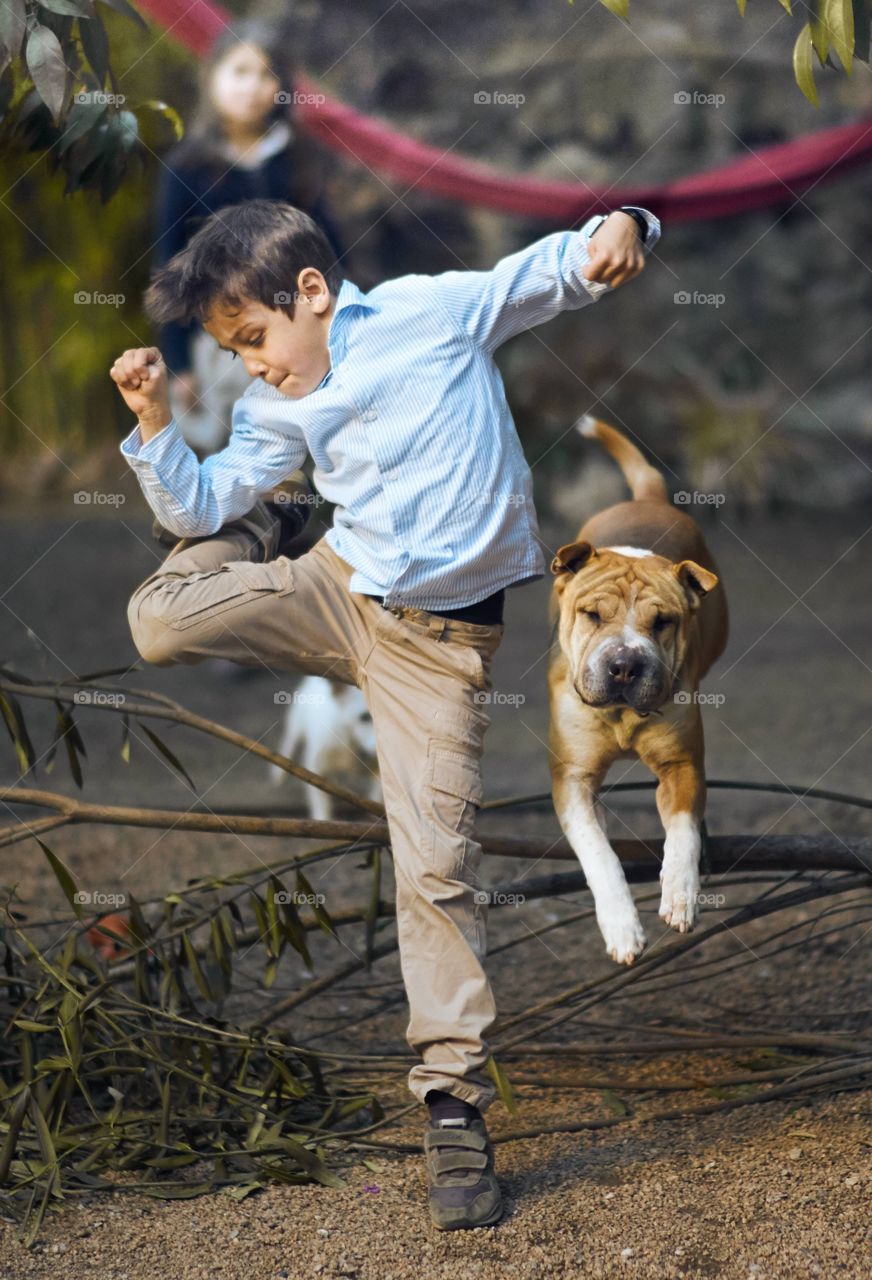 Jugando con mi mascota 3