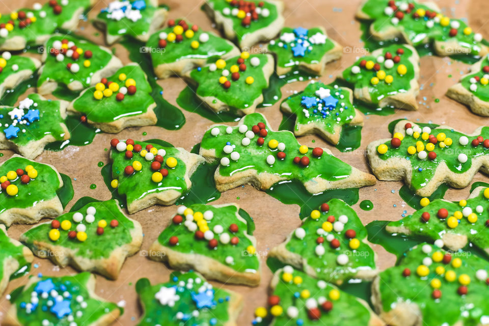 backing christmas cookies