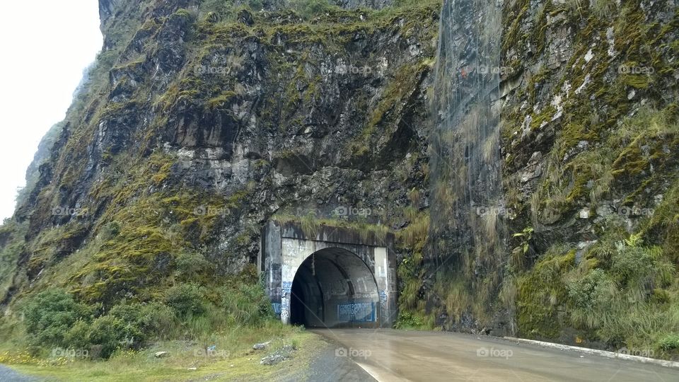 Road túnel