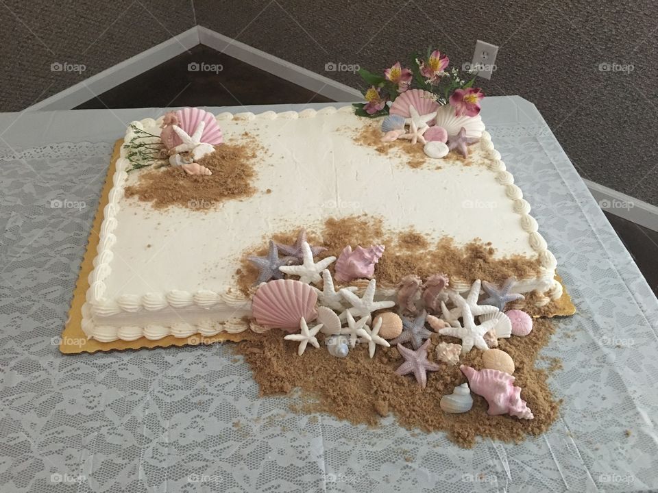 Cake with beach theme