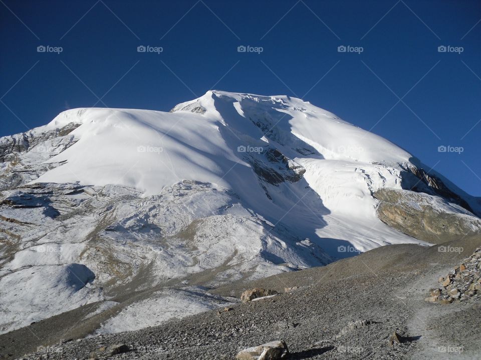 annapurna conservation area manang nepal. Thorong la peak 6,042 m 