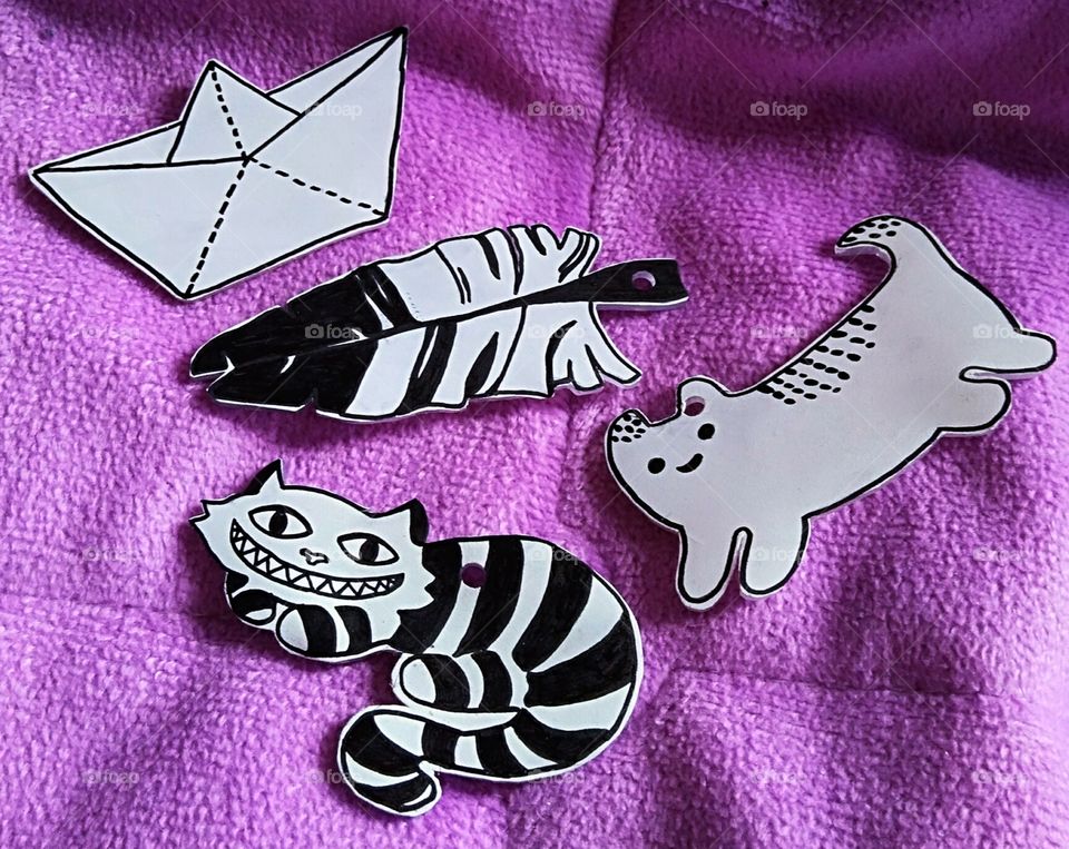 making my own keychains and brooches