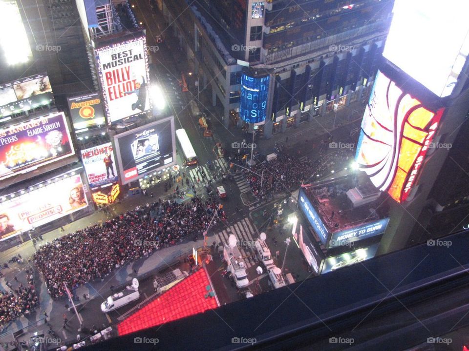 Times Square filling