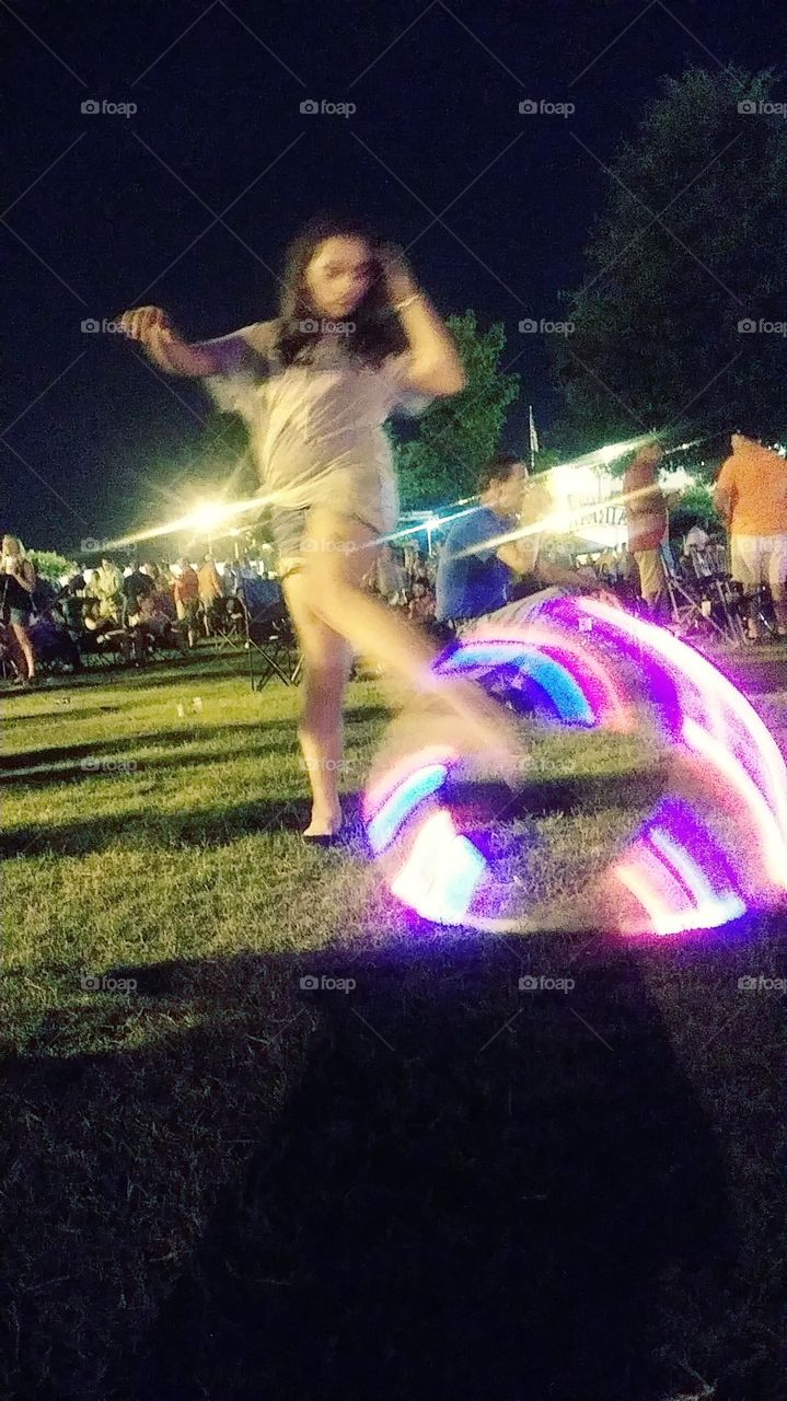 Lighted hula hoop