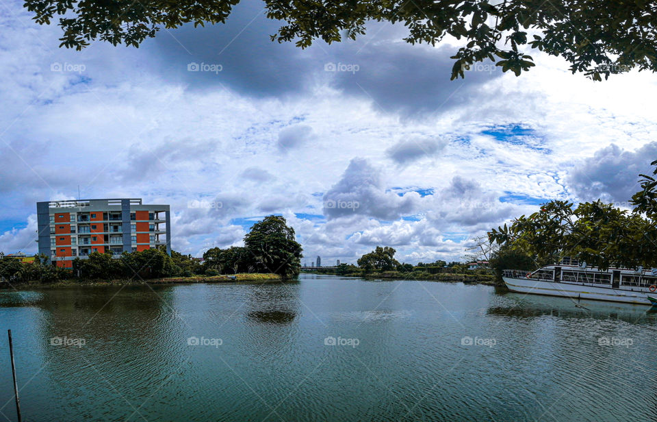 #Srilanka. Nugegoda park.