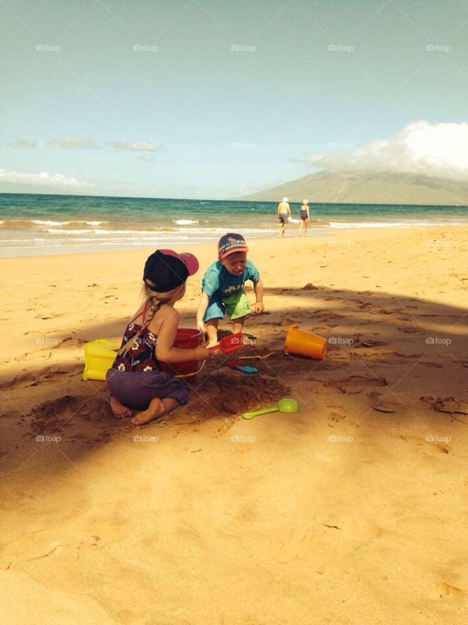 Beach sand toys child water