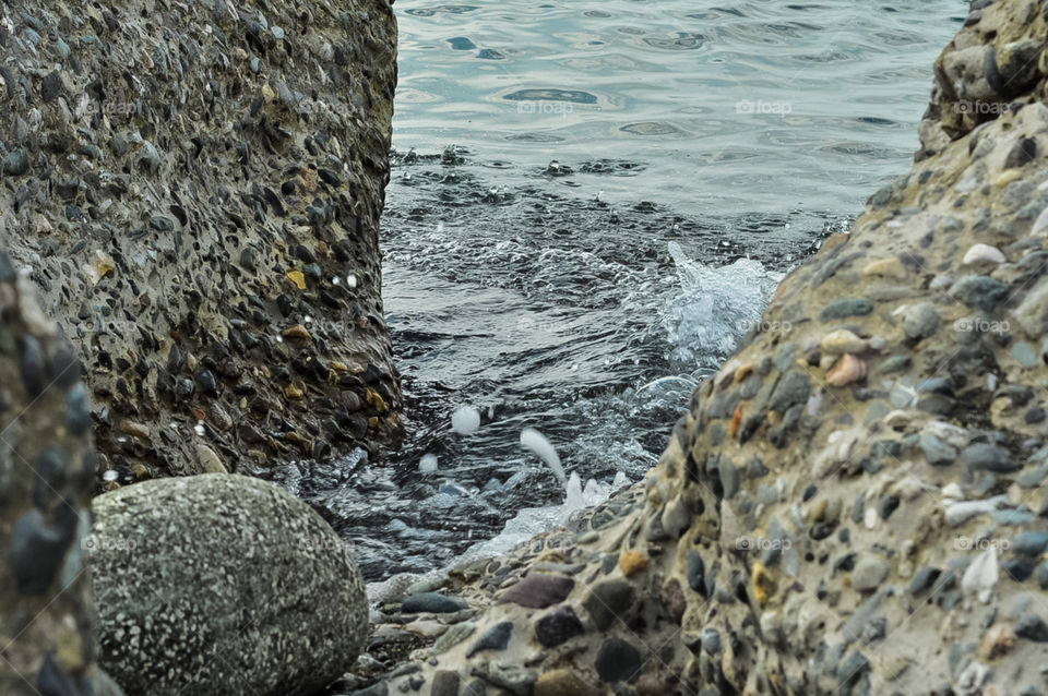 Water between stones 