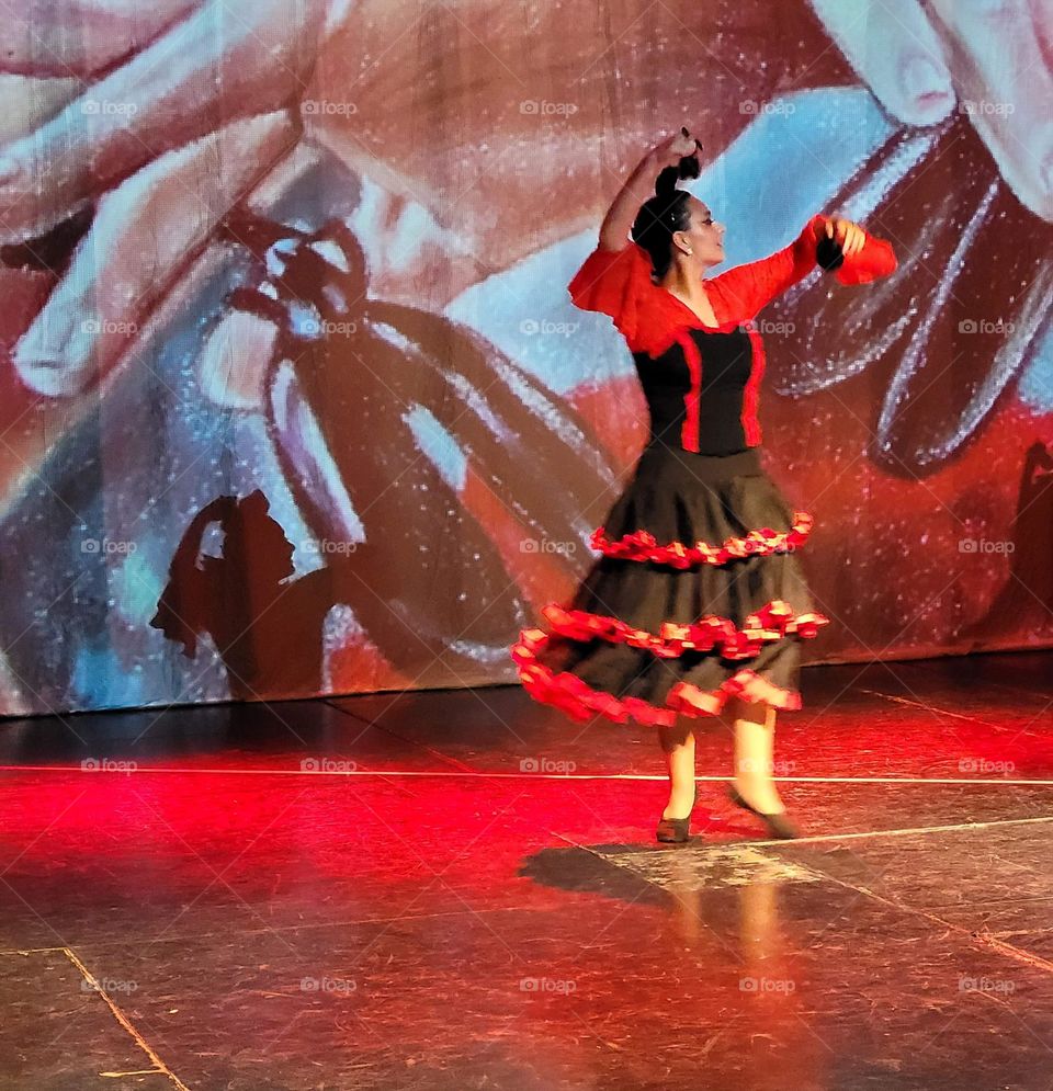 Spanish dance in the theatre