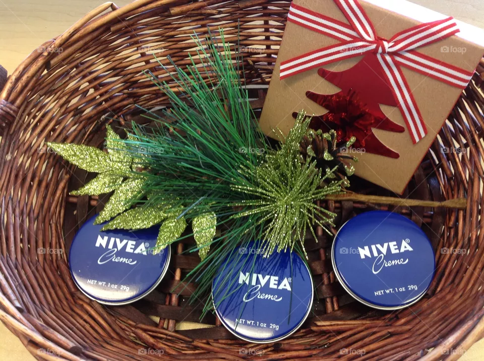 Christmas Time with Nivea!!
