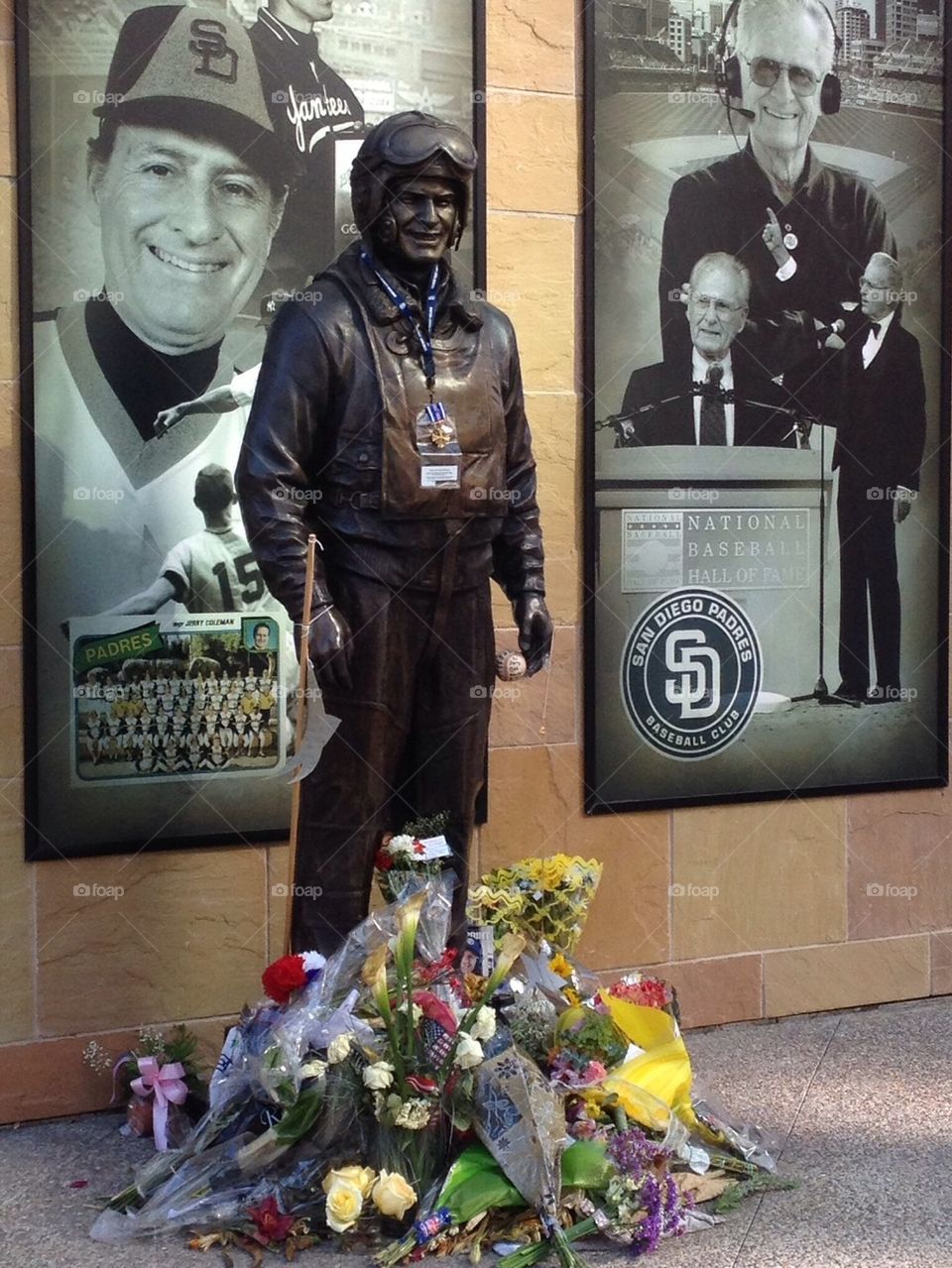 Jerry Coleman statue and memorial