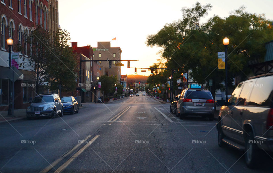 Zanesville street sunset