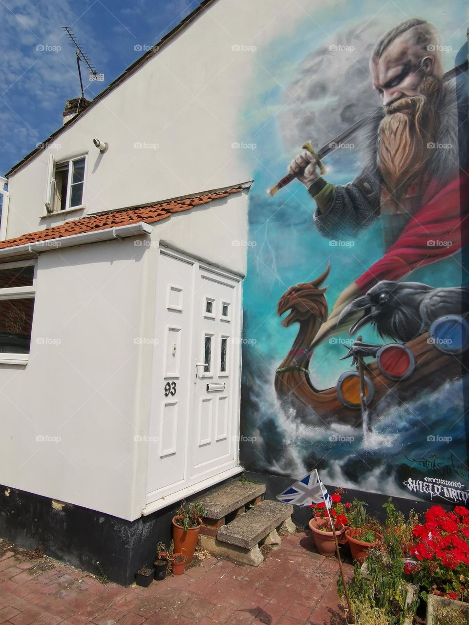 Visual street art. Amazing murals in Glastonbury (England).