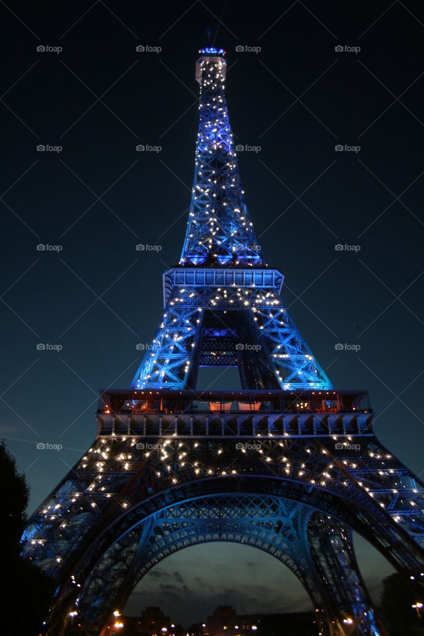 Night Eiffel Tower