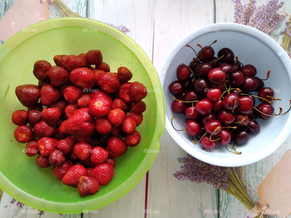 summer berries