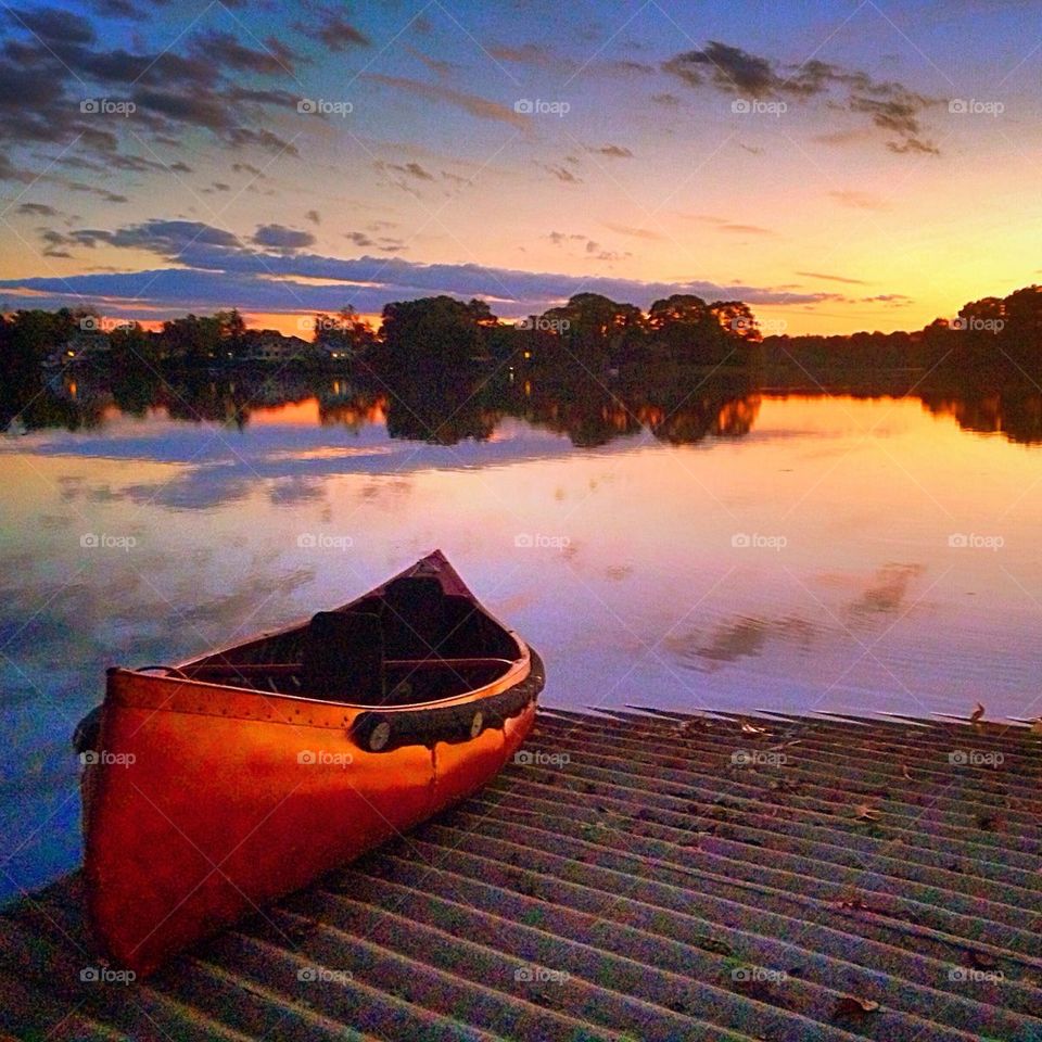 Boat on the lake