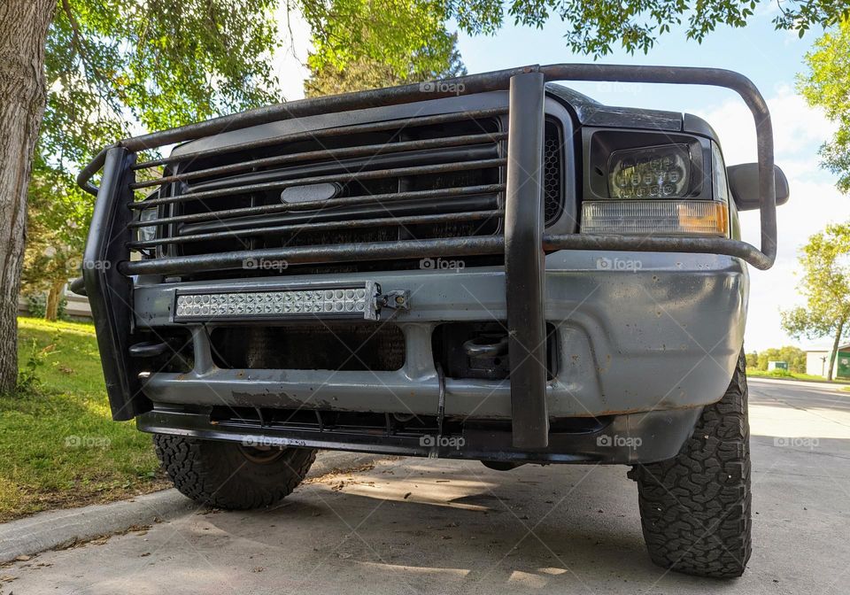 Ford F-250 Grill