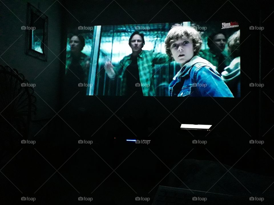 geek video projector wall dark movie cinema