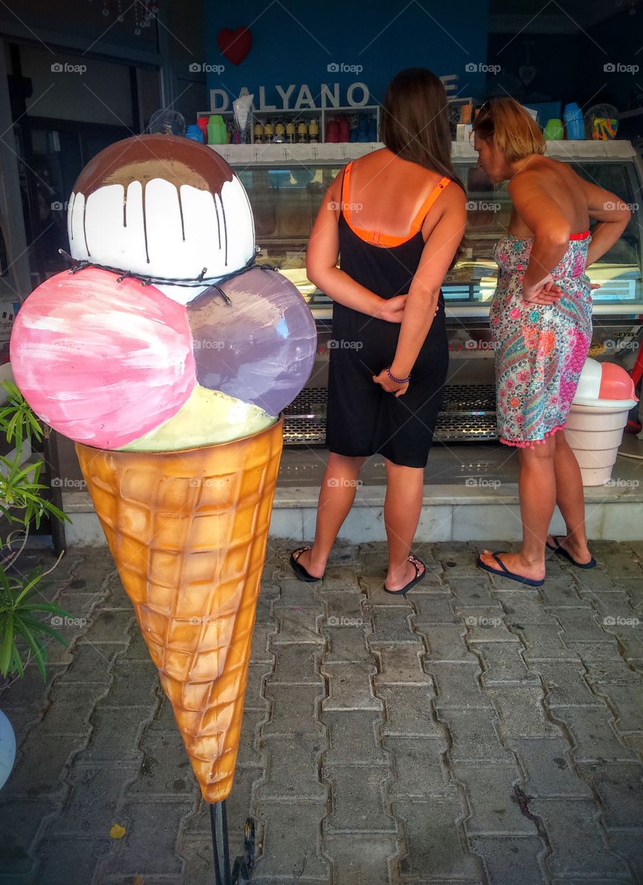 Everyone lives ice cream dalyan turkey