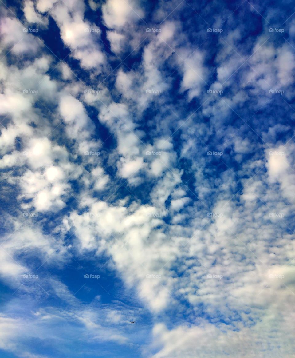 clouds in the blue sky