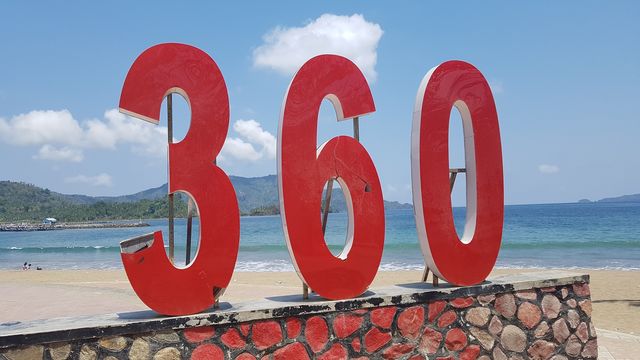 360