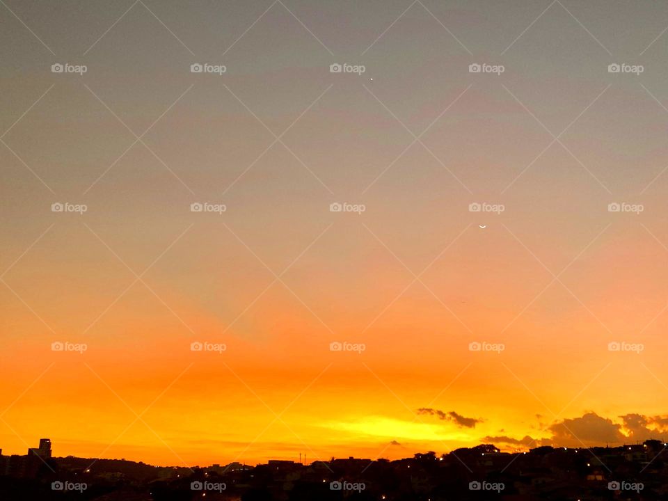 🌄🇺🇸 An extremely beautiful dawn in Bragança Paulista, interior of Brazil. Cheer the nature! / 🇧🇷 Um amanhecer extremamente bonito em Bragança Paulista, interior do Brasil. Viva a natureza!