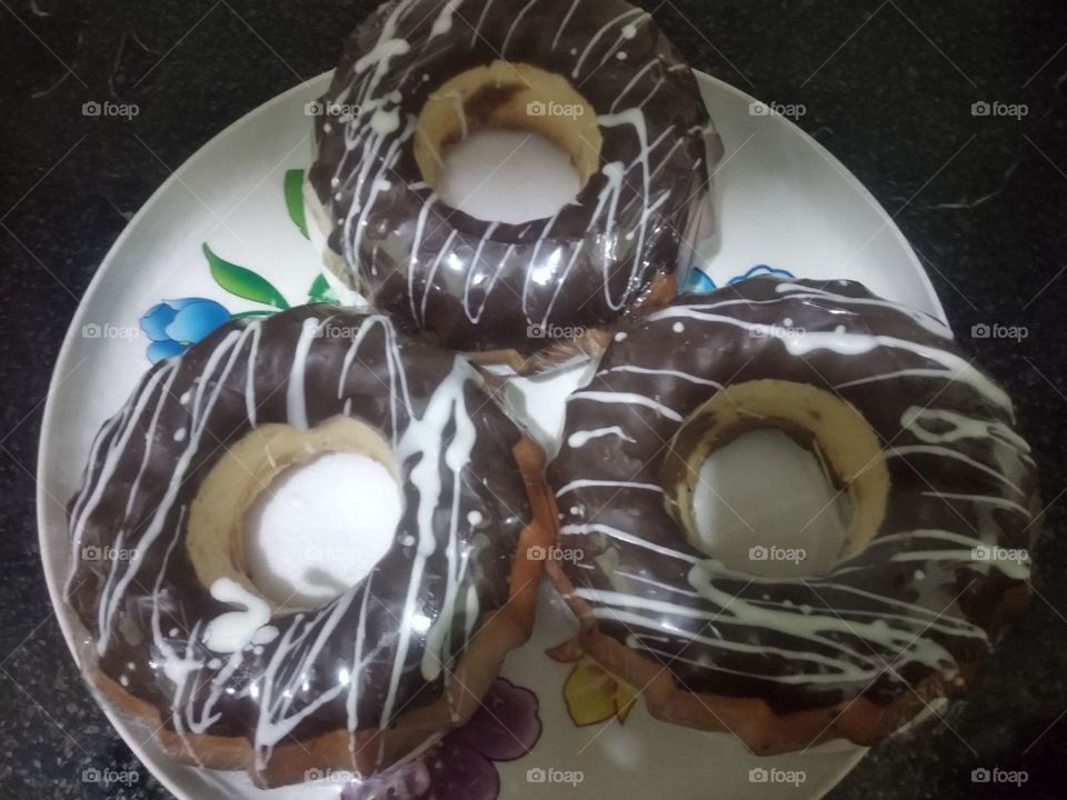 circle
sweet
handmade
chocolate