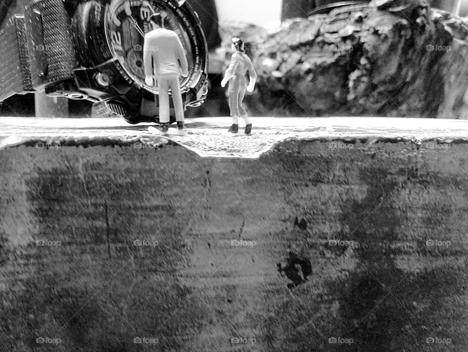 The world of liliput, the watch belongs to the giant