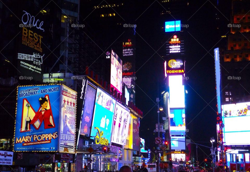 NEW YORK CITY TIMES SQUARE JUMBO TRONS