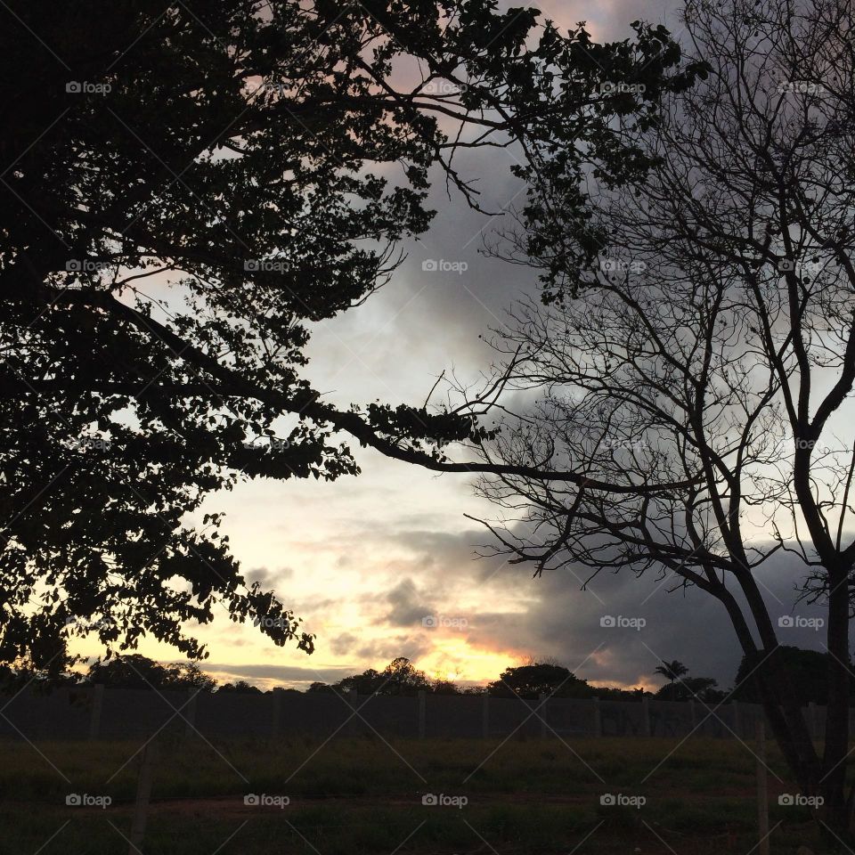 🌄🇺🇸 An extremely beautiful dawn in Jundiaí, interior of Brazil. Cheer the nature! / 🇧🇷 Um amanhecer extremamente bonito em Jundiaí, interior do Brasil. Viva a natureza! 
