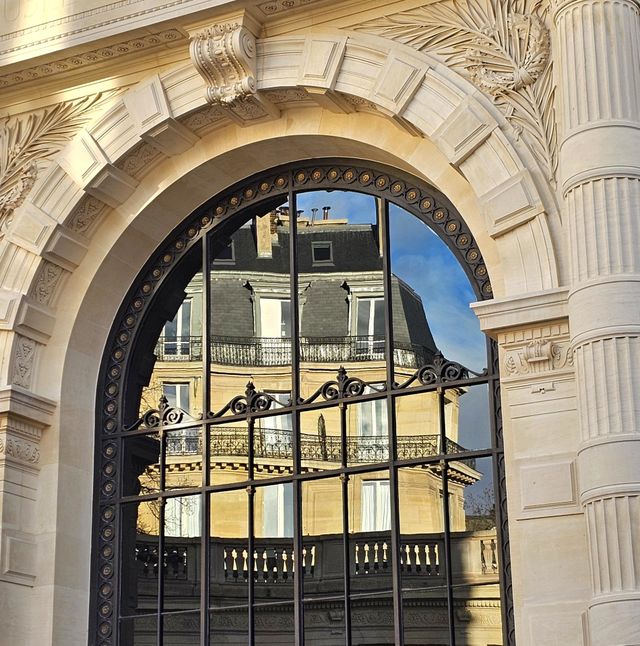 reflet au musée Galliera