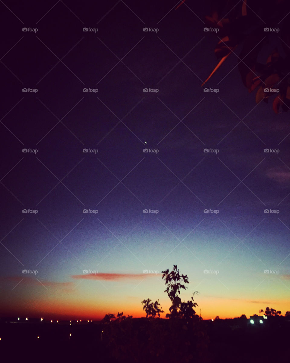 🇺🇸 A very beautiful dawn in the city of Jundiaí, interior of Brazil. Cheer the nature! / 🇧🇷 Um amanhecer muito bonito na cidade de Jundiaí, interior do Brasil. Viva a natureza!