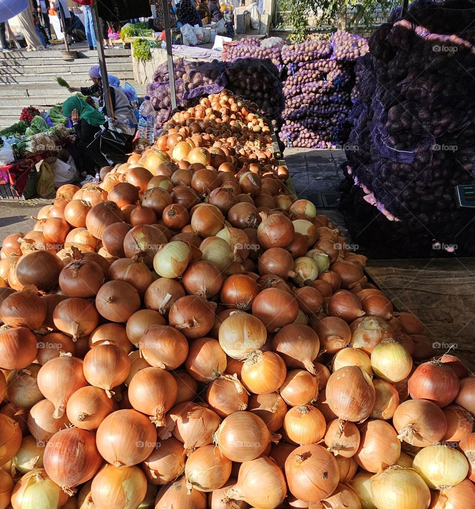 onions and potatoes in Tachkent