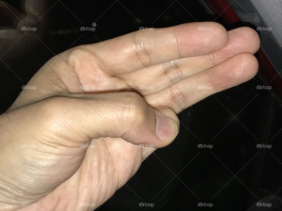 Sanshitanken, a Japanese terminology meaning “three-finger strike.” This hand strike is employed in budo taijutsu training.