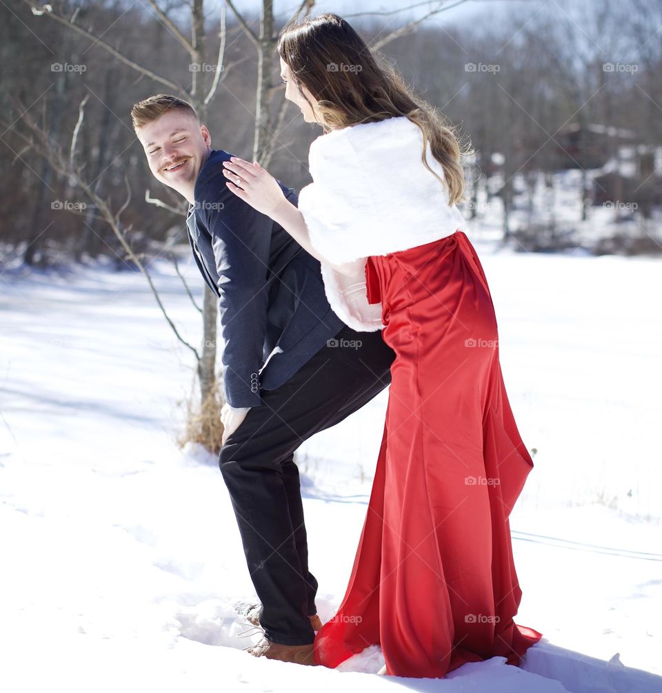 Being silly during an Engagement photo shoot(Behind the Scenes)